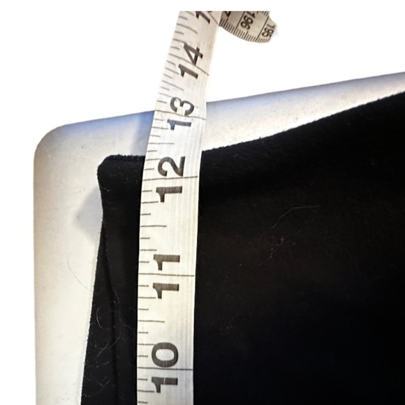 Lululemon Black‎ Pants - Picture 6 of 6